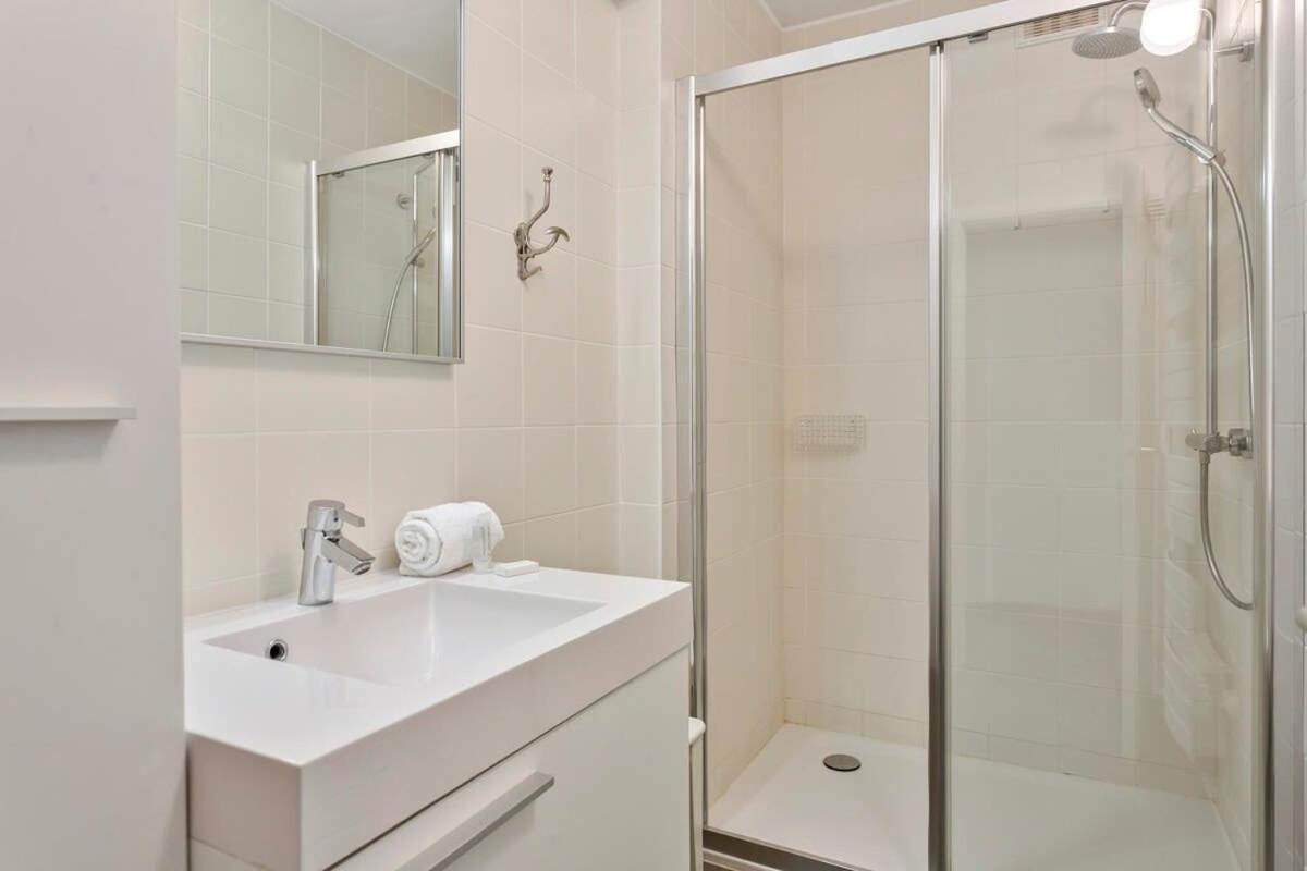 Huswell - Lovely Family Apartment 50 Meters From The Sea Де Хаан Екстериор снимка