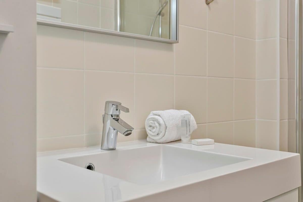 Huswell - Lovely Family Apartment 50 Meters From The Sea Де Хаан Екстериор снимка